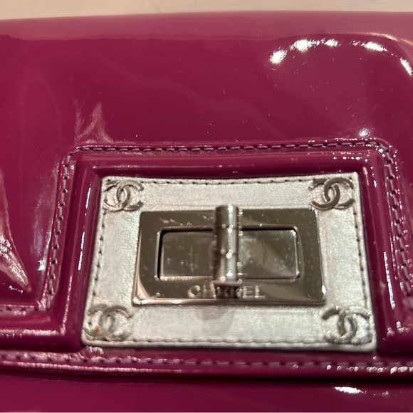 ❤️Chanel Mademoiselle Lock
Linked Bijoux Chain Flap❤️ - Picture 13 of 14